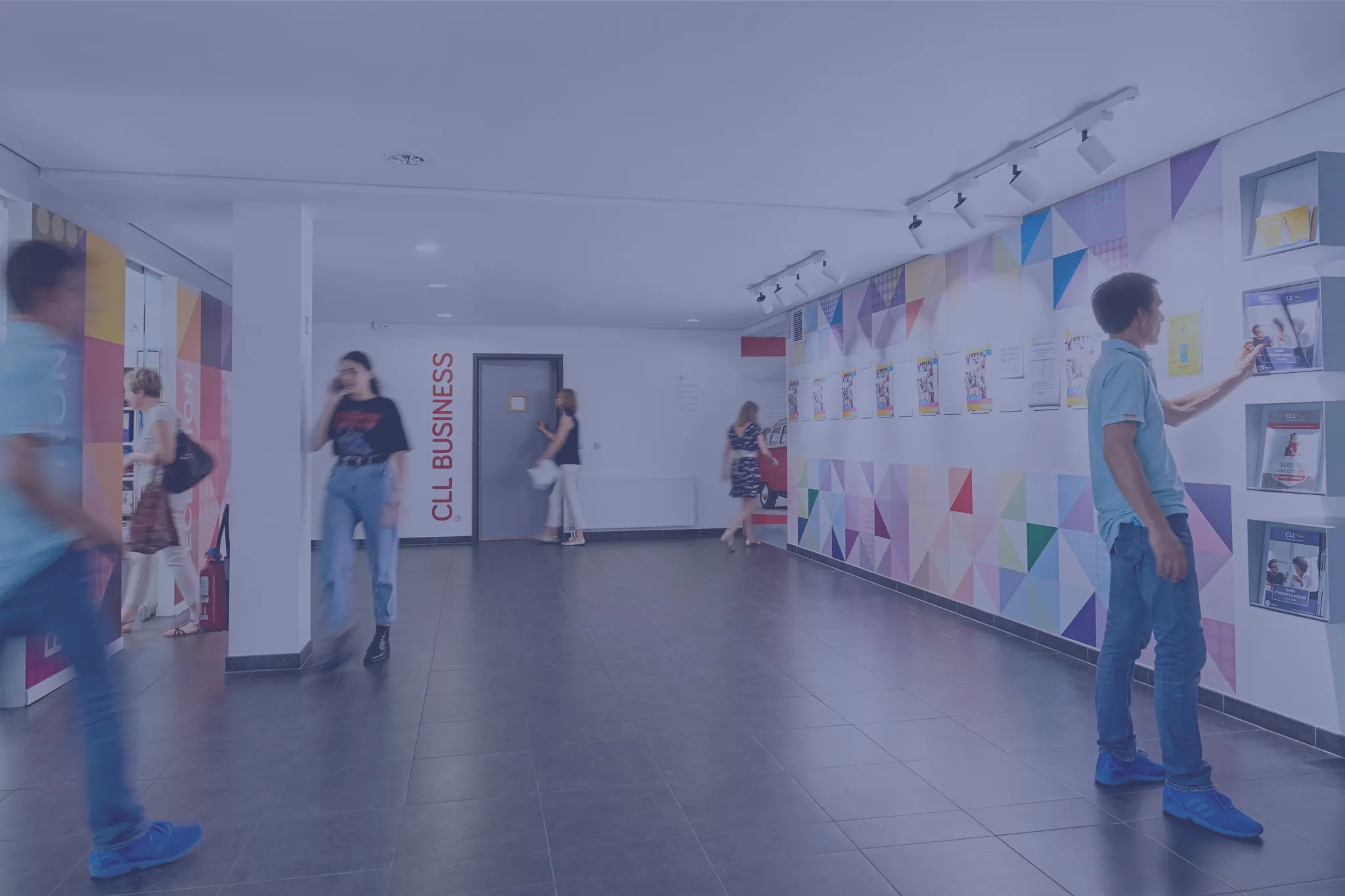 Entrée des cours de langues au CLL Bruxelles